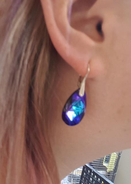 earring1.jpg