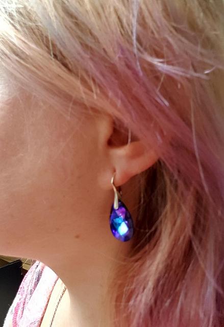 earring2.jpg